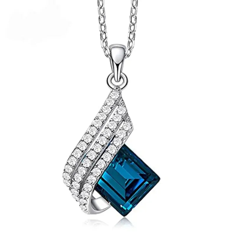 Lustrous Sapphire Jewelry Set