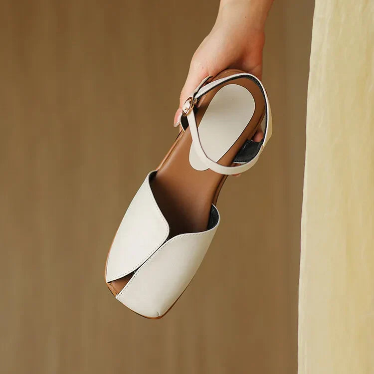 Lorena Flats