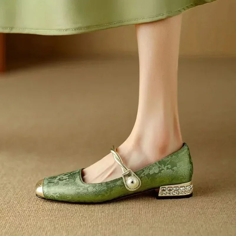 Emmie Pumps