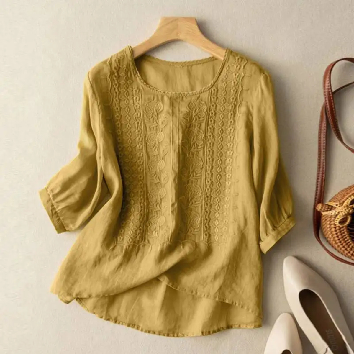 Arwen | Relaxed Embroidered 3/4 Sleeve Blouse