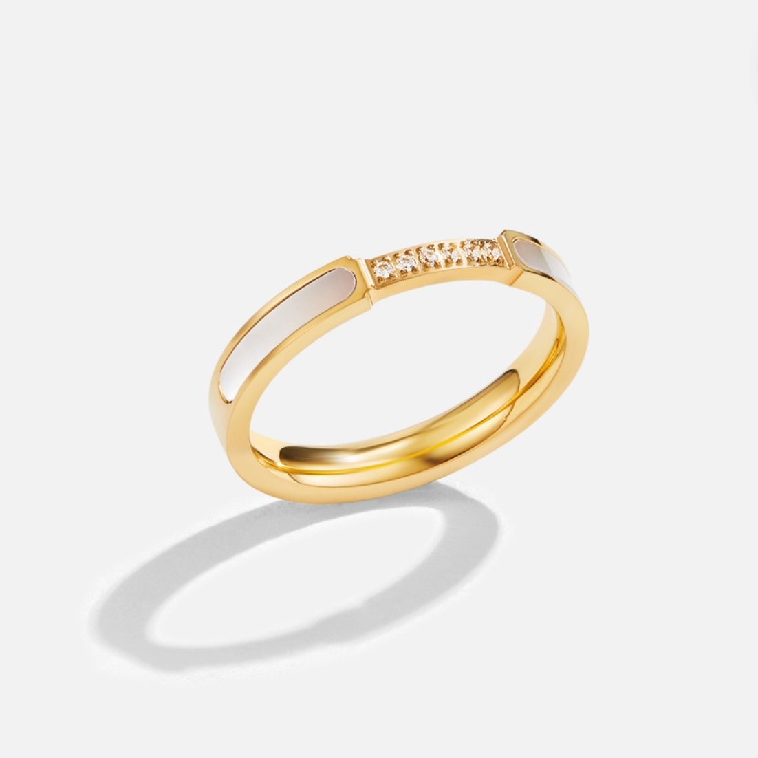 Unity | Pearl & Crystal Ring